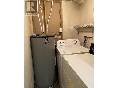 226 E 8Th Avenue, Prince Rupert, BC - Indoor Photo Showing Laundry Room