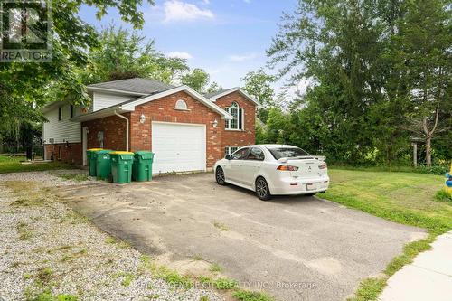 266 Elizabeth Street, Southwest Middlesex (Glencoe), ON - Outdoor