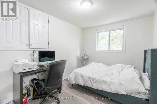 Room 3 - 266 Elizabeth Street, Southwest Middlesex (Glencoe), ON - Indoor