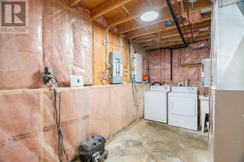 266 Elizabeth Street, Southwest Middlesex (Glencoe), ON - Indoor Photo Showing Laundry Room