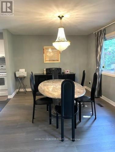 34 Abraham Avenue, Markham, ON - Indoor Photo Showing Dining Room