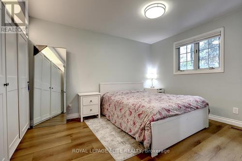 4 Miller Road, Oakville (College Park), ON - Indoor Photo Showing Bedroom