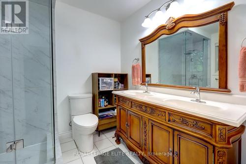 4 Miller Road, Oakville (College Park), ON - Indoor Photo Showing Bathroom