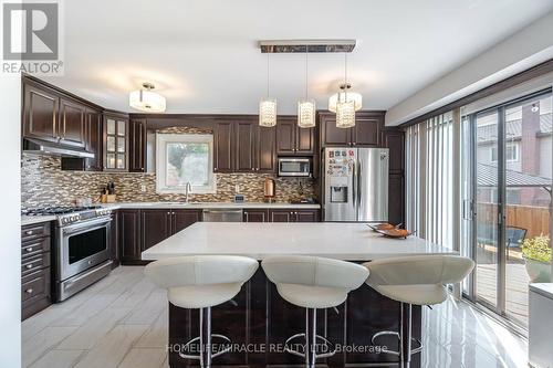 16 Nemo Crescent, Brampton (Westgate), ON - Indoor Photo Showing Kitchen With Stainless Steel Kitchen With Upgraded Kitchen