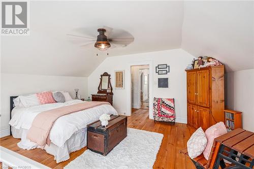 268 Fox Ridge Road, Grey Highlands, ON - Indoor Photo Showing Bedroom