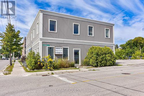 94 Colborne Street W, Orillia, ON 