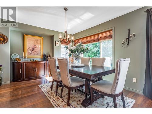 2095 Rose Tree Road, West Kelowna, BC - Indoor Photo Showing Dining Room