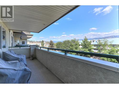 1950 Durnin Road Unit# 403, Kelowna, BC 