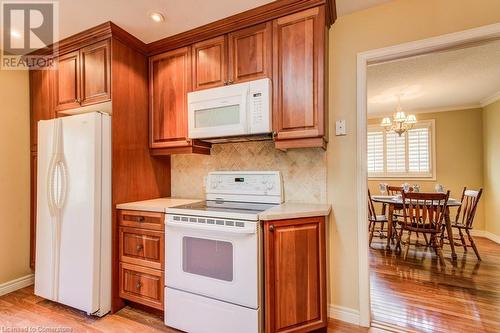 430 Dayna Crescent, Waterloo, ON - Indoor Photo Showing Kitchen