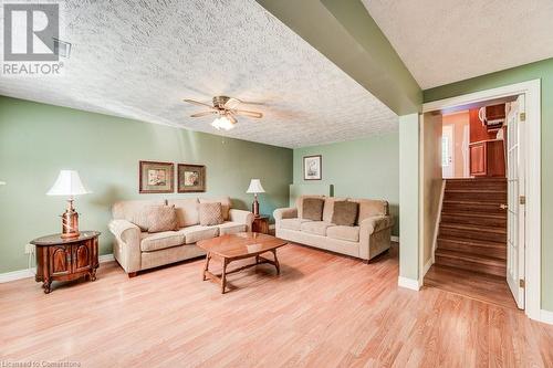 430 Dayna Crescent, Waterloo, ON - Indoor Photo Showing Living Room