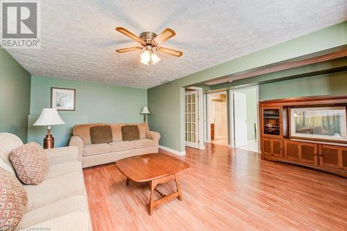 430 Dayna Crescent, Waterloo, ON - Indoor Photo Showing Living Room