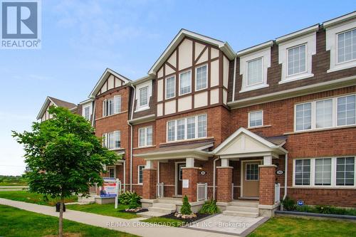 34 Bluegill Crescent, Whitby (Lynde Creek), ON - Outdoor With Facade