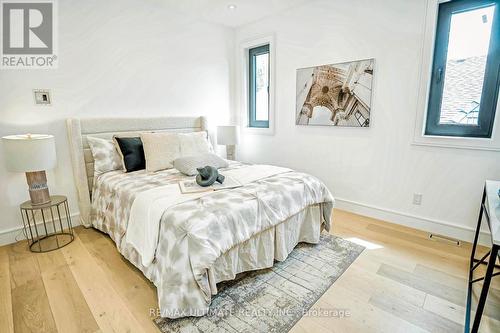 4 Burleigh Heights Drive, Toronto (Bayview Village), ON - Indoor Photo Showing Bedroom