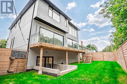 4 Burleigh Heights Drive, Toronto (Bayview Village), ON - Outdoor With Exterior