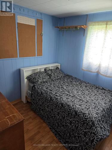 Lot 160 Snake Island, Georgina Islands (Snake Island), ON - Indoor Photo Showing Bedroom