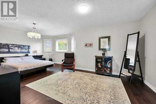 1151 Lockhart Road, Burlington, ON - Indoor Photo Showing Bedroom