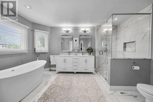 1151 Lockhart Road, Burlington, ON - Indoor Photo Showing Bathroom