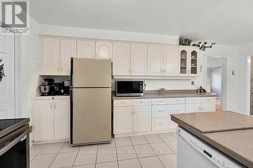 1929 Fieldgate Drive, Burlington (Tyandaga), ON - Indoor Photo Showing Kitchen