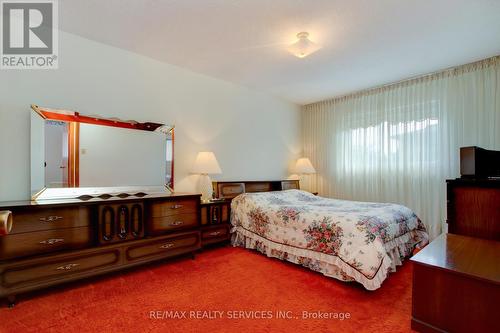 42 Mallard Crescent, Brampton (Central Park), ON - Indoor Photo Showing Bedroom