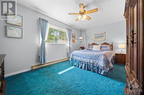 132 Martin Street, Richmond, ON - Indoor Photo Showing Bedroom