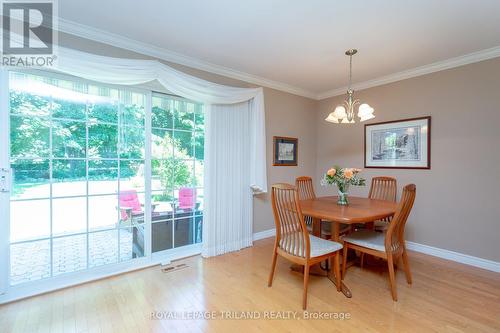 32 Vincent Crescent, London, ON - Indoor Photo Showing Dining Room