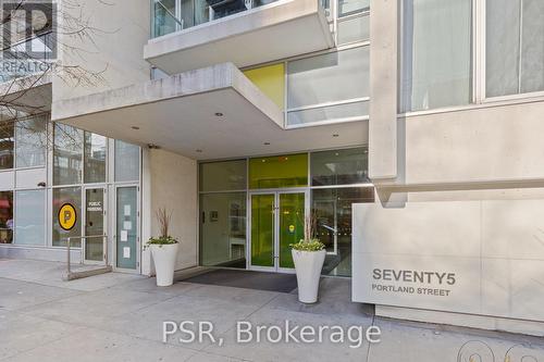 909 - 75 Portland Street, Toronto (Waterfront Communities), ON - Outdoor