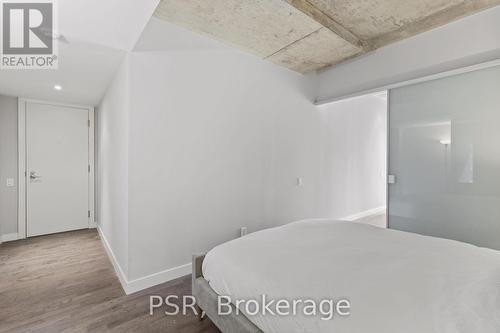 909 - 75 Portland Street, Toronto, ON - Indoor Photo Showing Bedroom