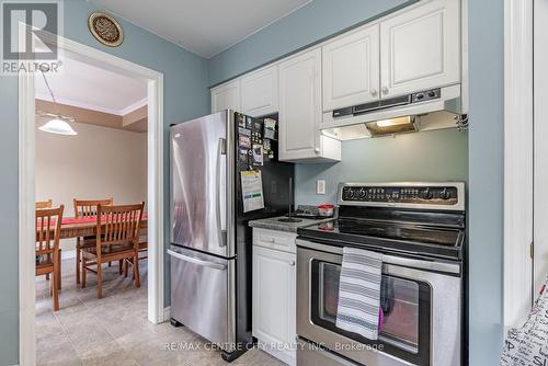 8 Cottonwood Boulevard, Aylmer (Ay), ON - Indoor Photo Showing Kitchen