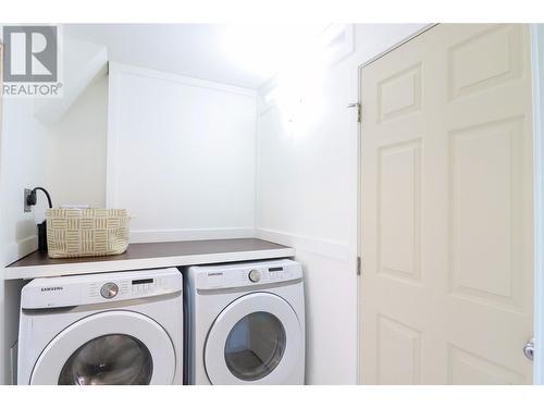 115 Phoenix Avenue, Penticton, BC - Indoor Photo Showing Laundry Room