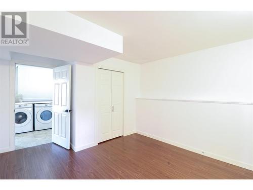 115 Phoenix Avenue, Penticton, BC - Indoor Photo Showing Laundry Room