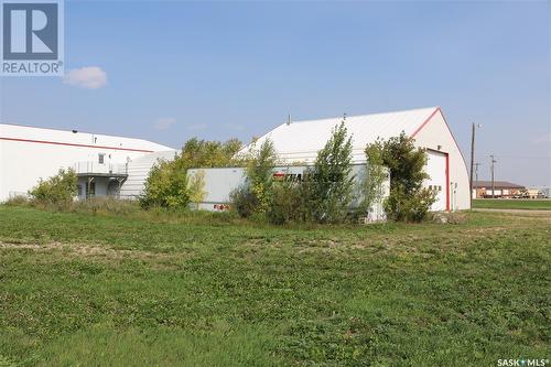 1204 S Railway Avenue, Whitewood, SK 