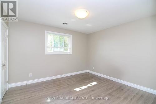 361 Dwight Avenue, Oshawa, ON - Indoor Photo Showing Other Room