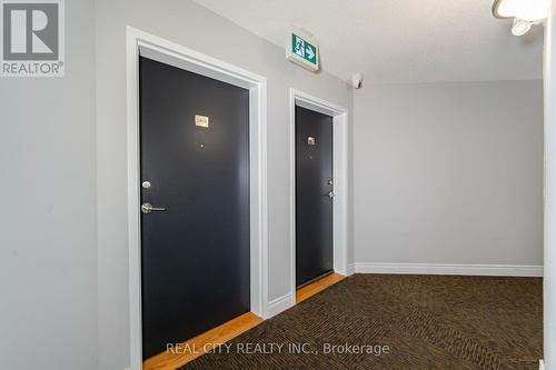 3406 - 4 Dayspring Circle, Brampton (Goreway Drive Corridor), ON - Indoor Photo Showing Other Room