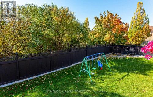 1 Pali Drive, Brampton (Vales Of Castlemore), ON - Outdoor