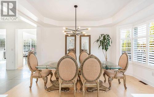 1 Pali Drive, Brampton (Vales Of Castlemore), ON - Indoor Photo Showing Dining Room