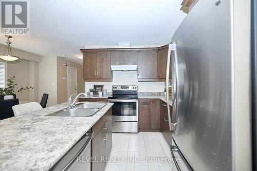 4468 Shuttleworth Drive, Niagara Falls (Chippawa), ON - Indoor Photo Showing Kitchen With Stainless Steel Kitchen With Double Sink