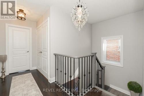 18 Jackson Drive, New Tecumseth, ON - Indoor Photo Showing Other Room