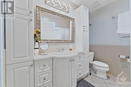 30 Carmichael Court, Ottawa, ON - Indoor Photo Showing Bathroom