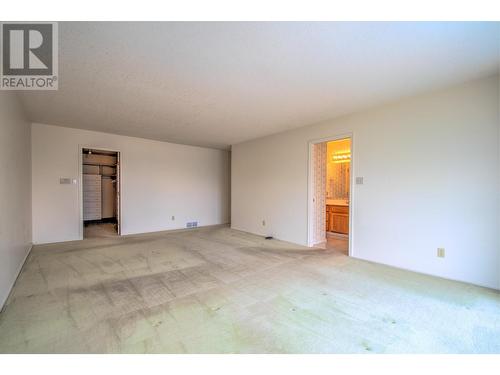 8109 Kalview Drive, Vernon, BC - Indoor Photo Showing Other Room