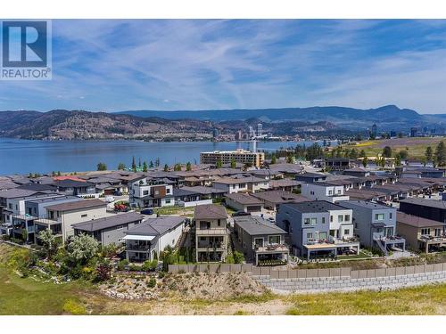 1846 Viewpoint Crescent, Kelowna, BC - Outdoor With Body Of Water With View