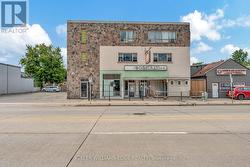 225 PARKDALE AVENUE N  Hamilton, ON L8H 5X4