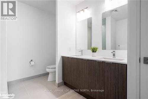 207 - 1 Hume Street, Collingwood, ON - Indoor Photo Showing Bathroom