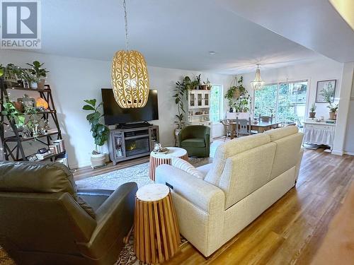 2107 Mcintosh Road, Prince George, BC - Indoor Photo Showing Living Room With Fireplace