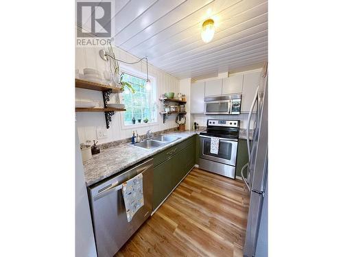 2107 Mcintosh Road, Prince George, BC - Indoor Photo Showing Kitchen With Double Sink