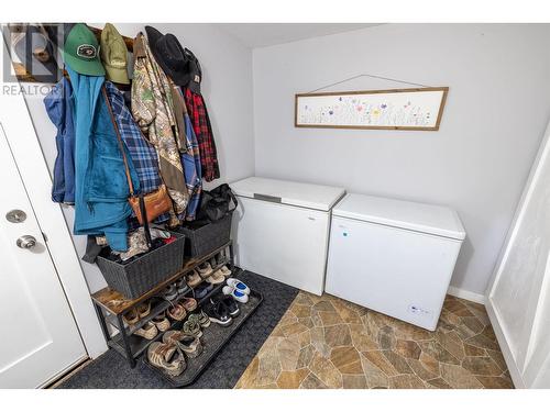 3657 Fisher Road, Prince George, BC - Indoor Photo Showing Laundry Room