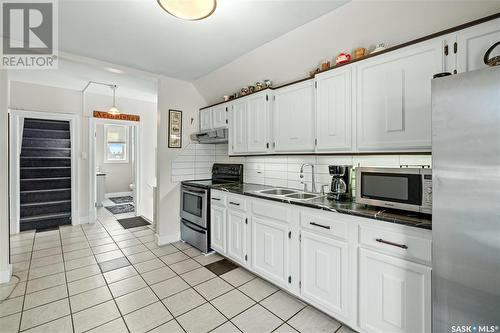 2215 Harvey Street, Regina, SK - Indoor Photo Showing Kitchen With Double Sink