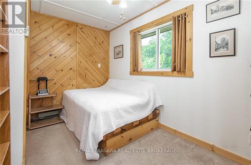 12264 Brawn Road, Port Colborne, ON - Indoor Photo Showing Bedroom