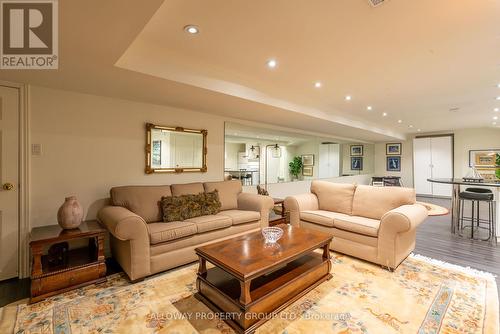 189 Banbury Road, Toronto (Banbury-Don Mills), ON - Indoor Photo Showing Living Room