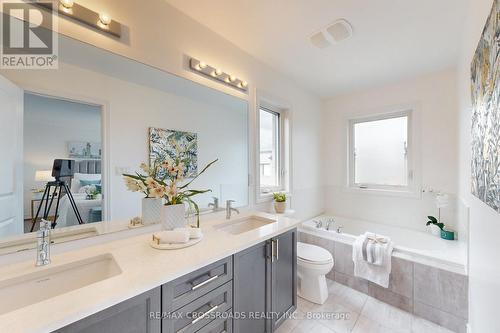 1365 Gull Crossing, Pickering, ON - Indoor Photo Showing Bathroom