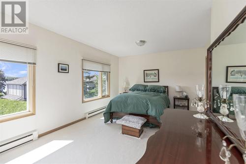 1745 Queen St E, Sault Ste. Marie, ON - Indoor Photo Showing Bedroom